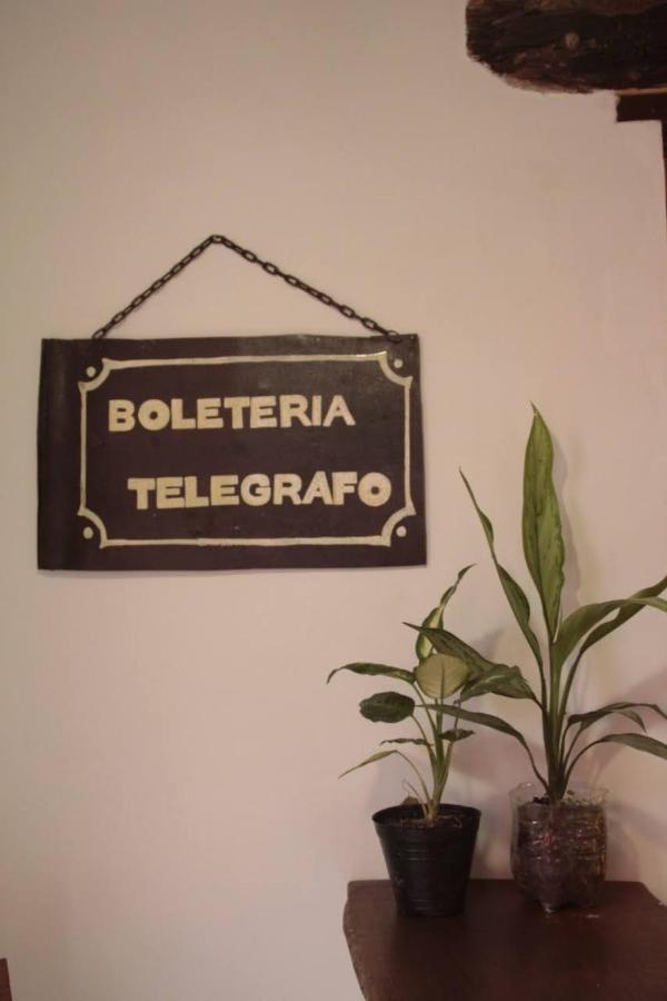 Hosteria La Estacion Tilcara Bagian luar foto